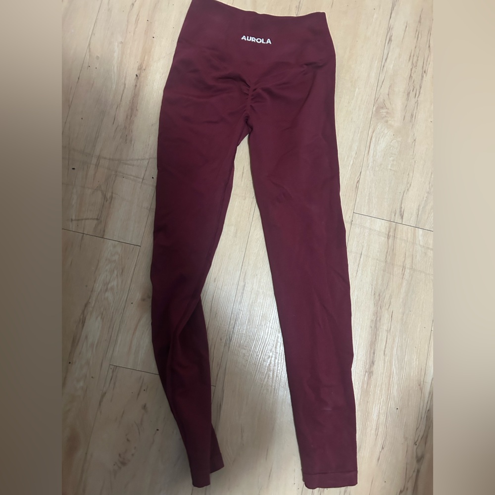 Auroola Women's High-Waist Burgundy Leggings